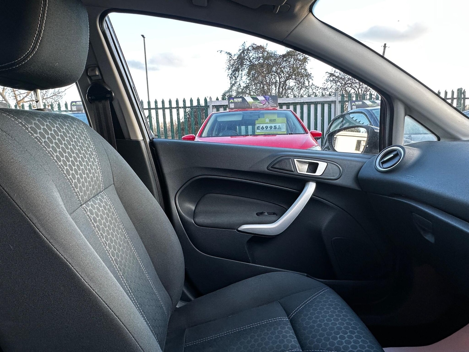 Used Ford Fiesta 2012 for sale - 76850045: Photo 20