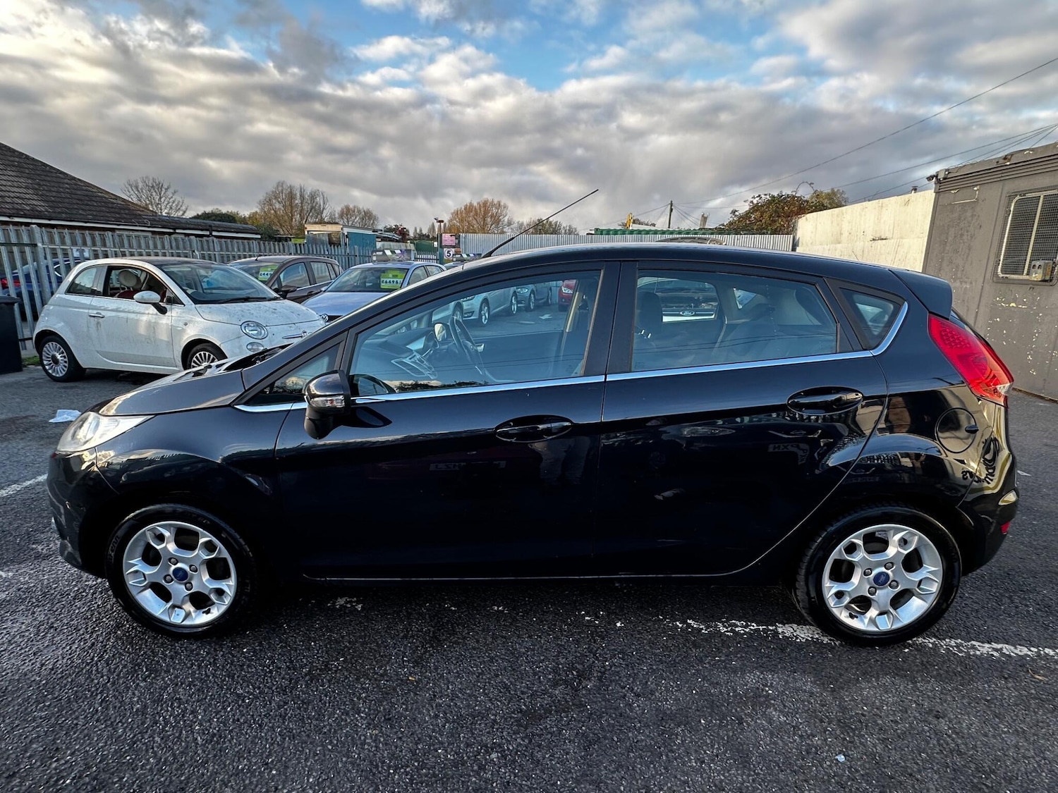 Used Ford Fiesta 2012 for sale - 76850045: Photo 6