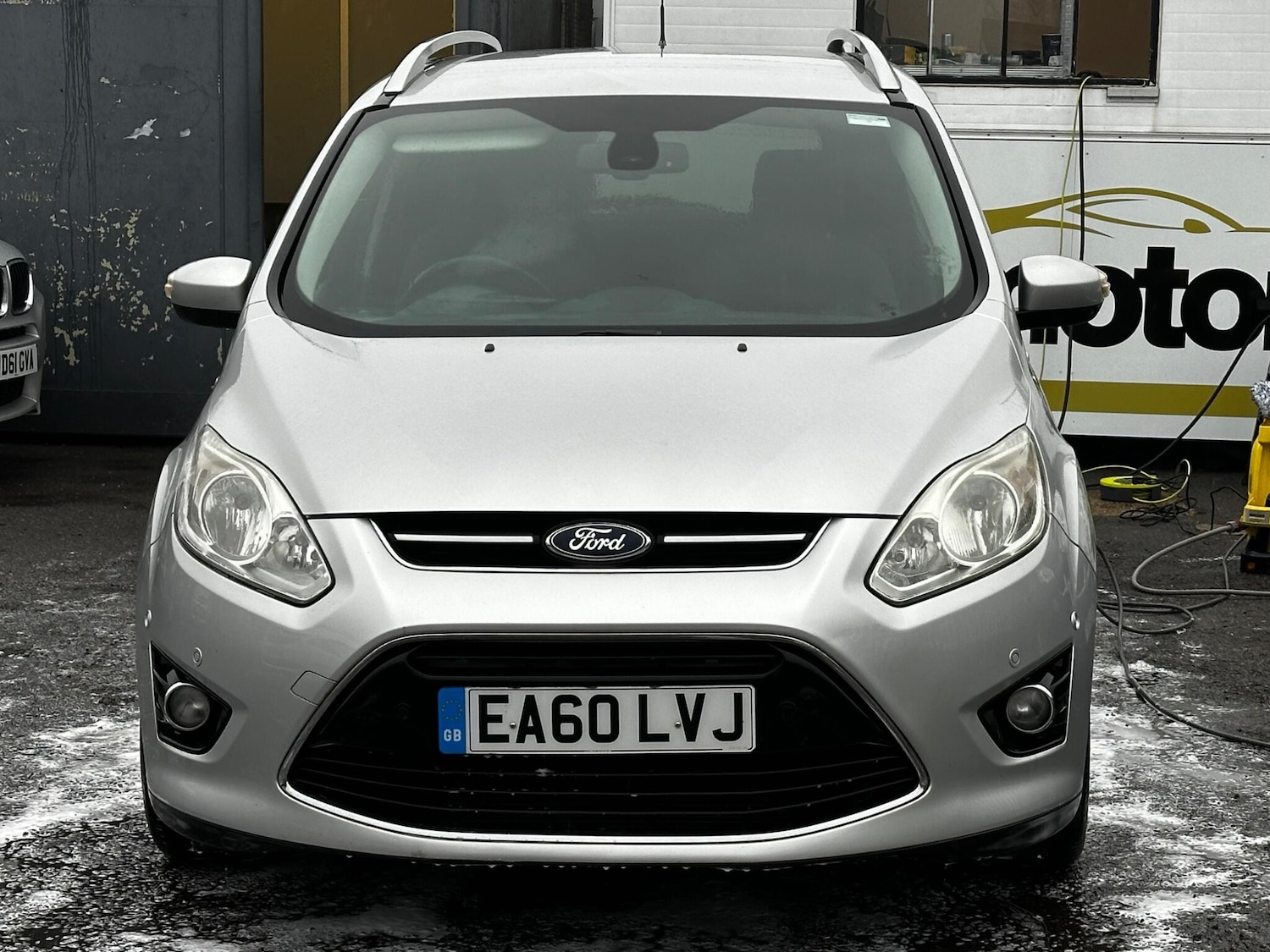 Used Ford Grand C-Max 2011 for sale - 77144379: Photo 2