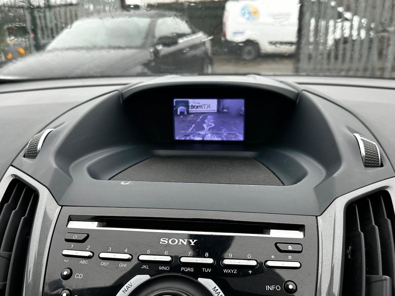 Used Ford Grand C-Max 2011 for sale - 77144379: Photo 21