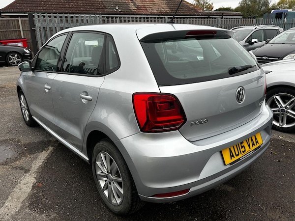 Used Volkswagen Polo 2015 for sale - 76270864: Photo 6