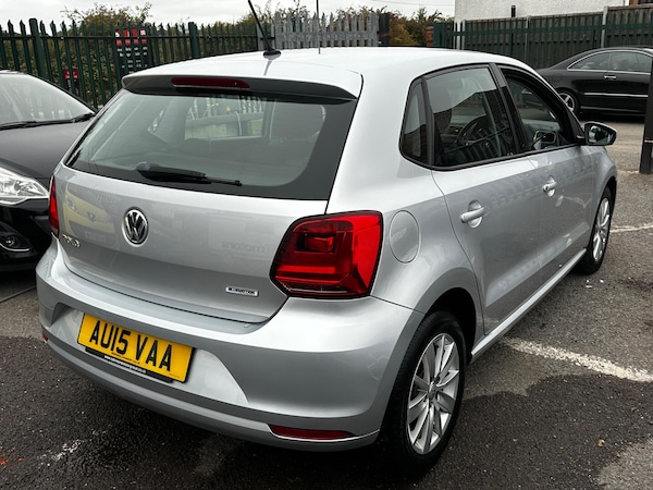 Used Volkswagen Polo 2015 for sale - 76270864: Photo 8