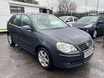 Used Volkswagen Polo 2009 for sale - 77191948: Photo