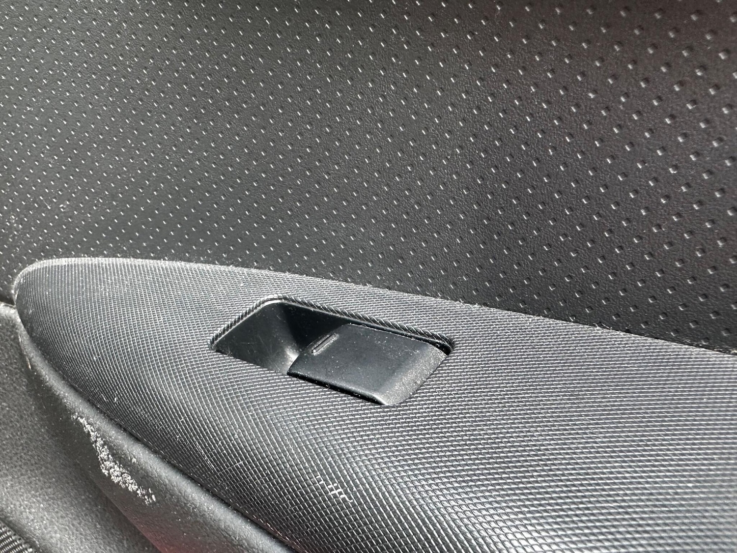 Used Nissan Note 2011 for sale - 76189396: Photo 14