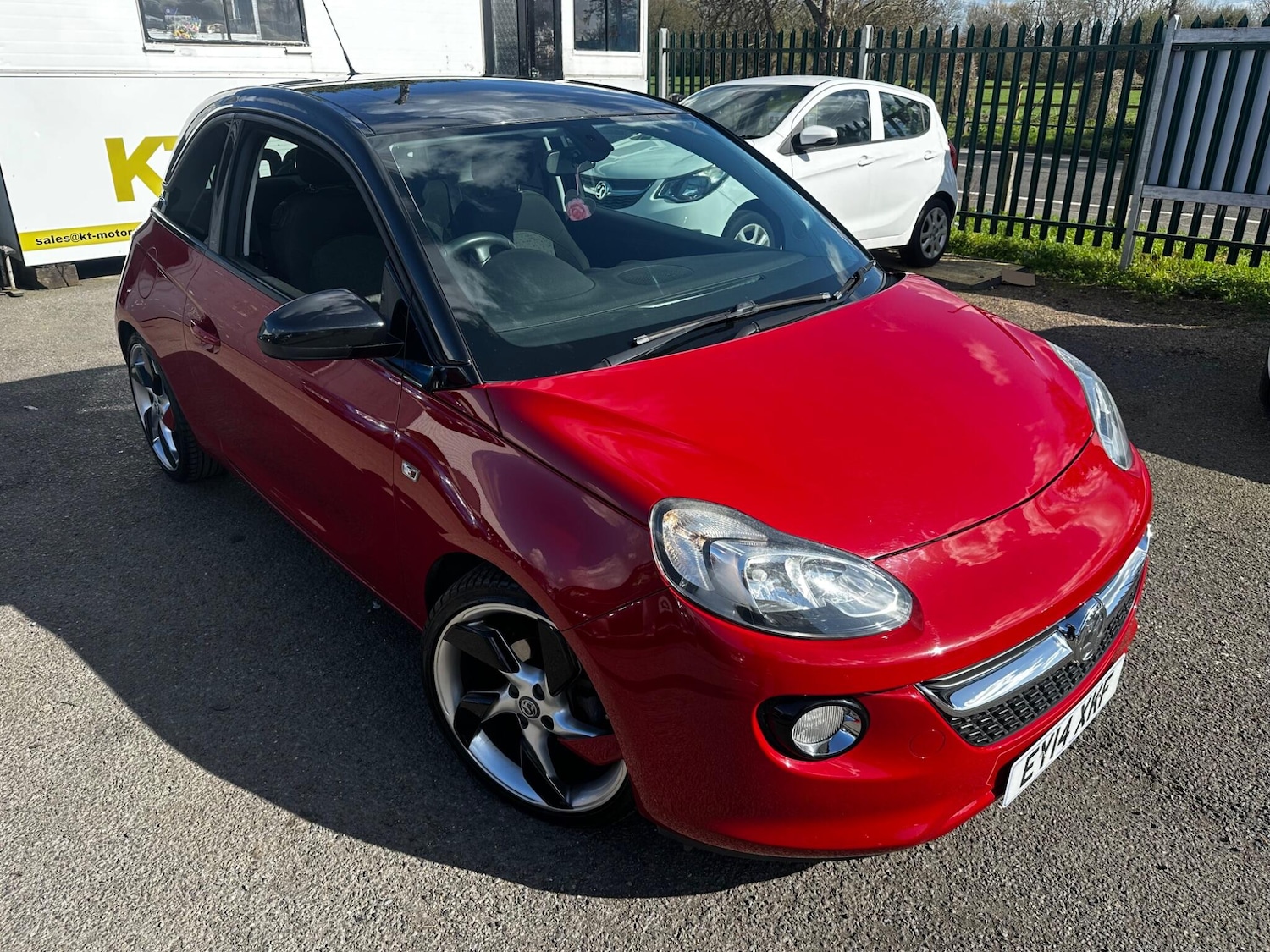 Used Vauxhall ADAM for sale - 77892116: Photo 2