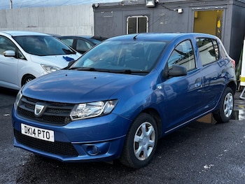 Used Dacia Sandero 2014 for sale - 77315399: Photo