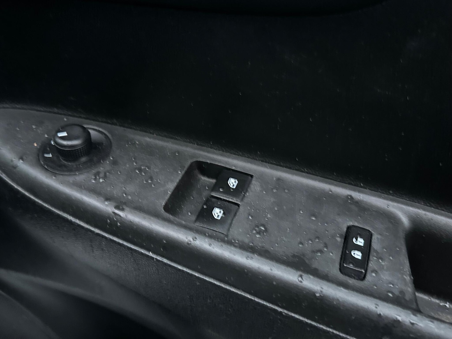 Used Vauxhall Viva 2015 for sale - 77155365: Photo 10