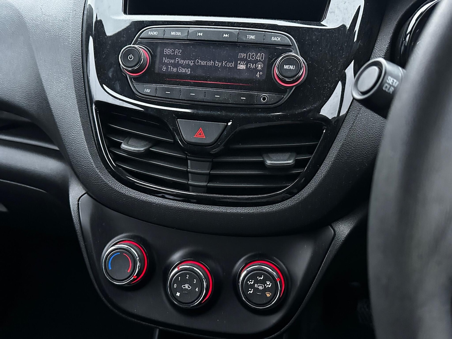 Used Vauxhall Viva 2015 for sale - 77155365: Photo 18