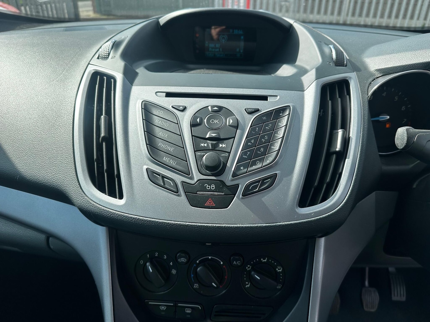 Used Ford C-Max 2015 for sale - 77898157: Photo 21