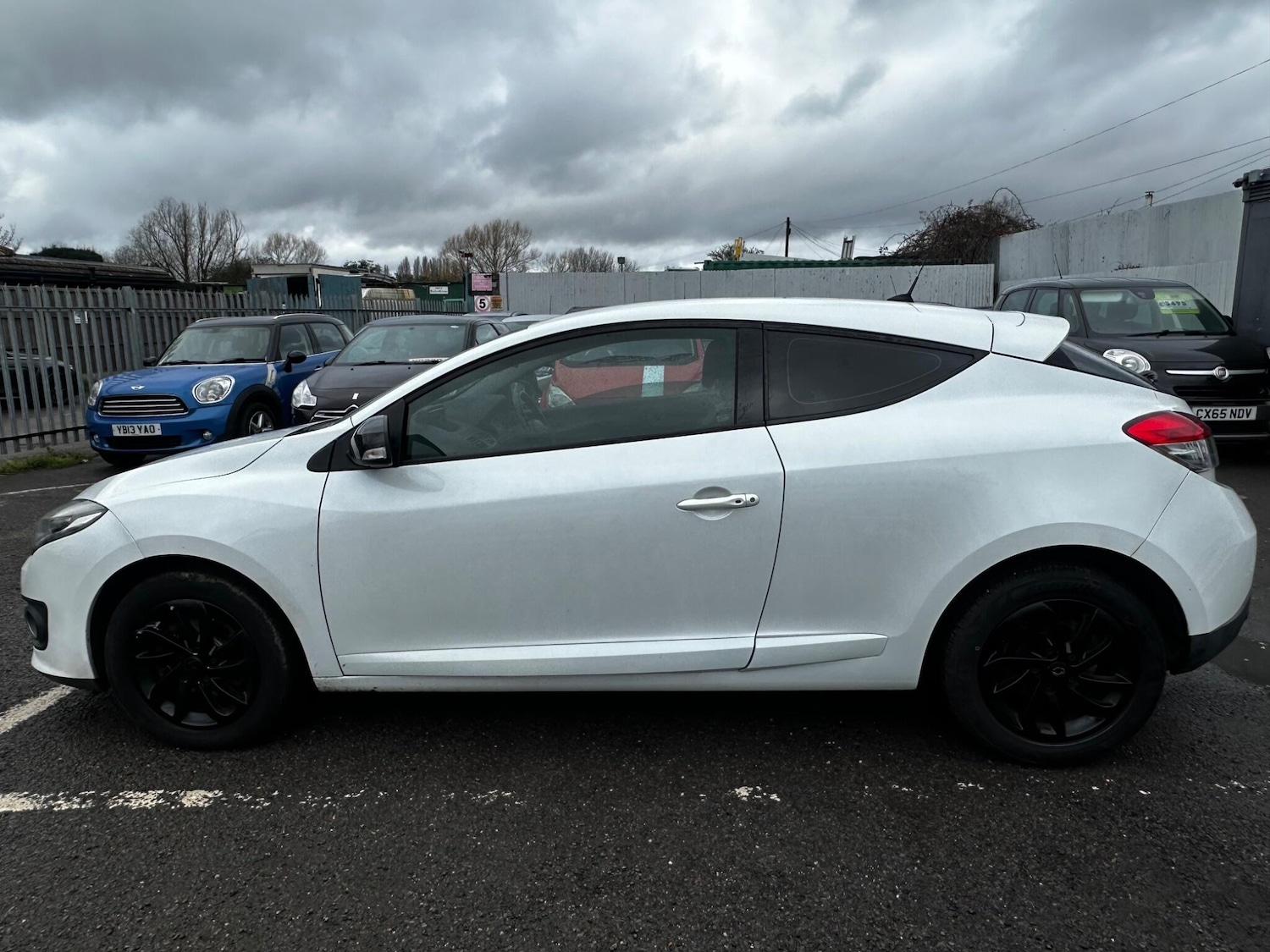 Used Renault Megane 2015 for sale - 77696506: Photo 5