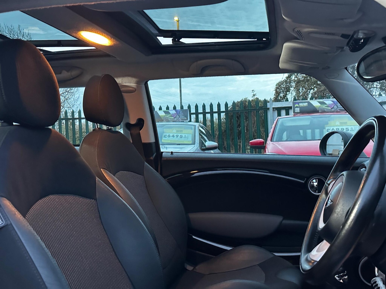 Used MINI Hatch 2009 for sale - 76619960: Photo 13