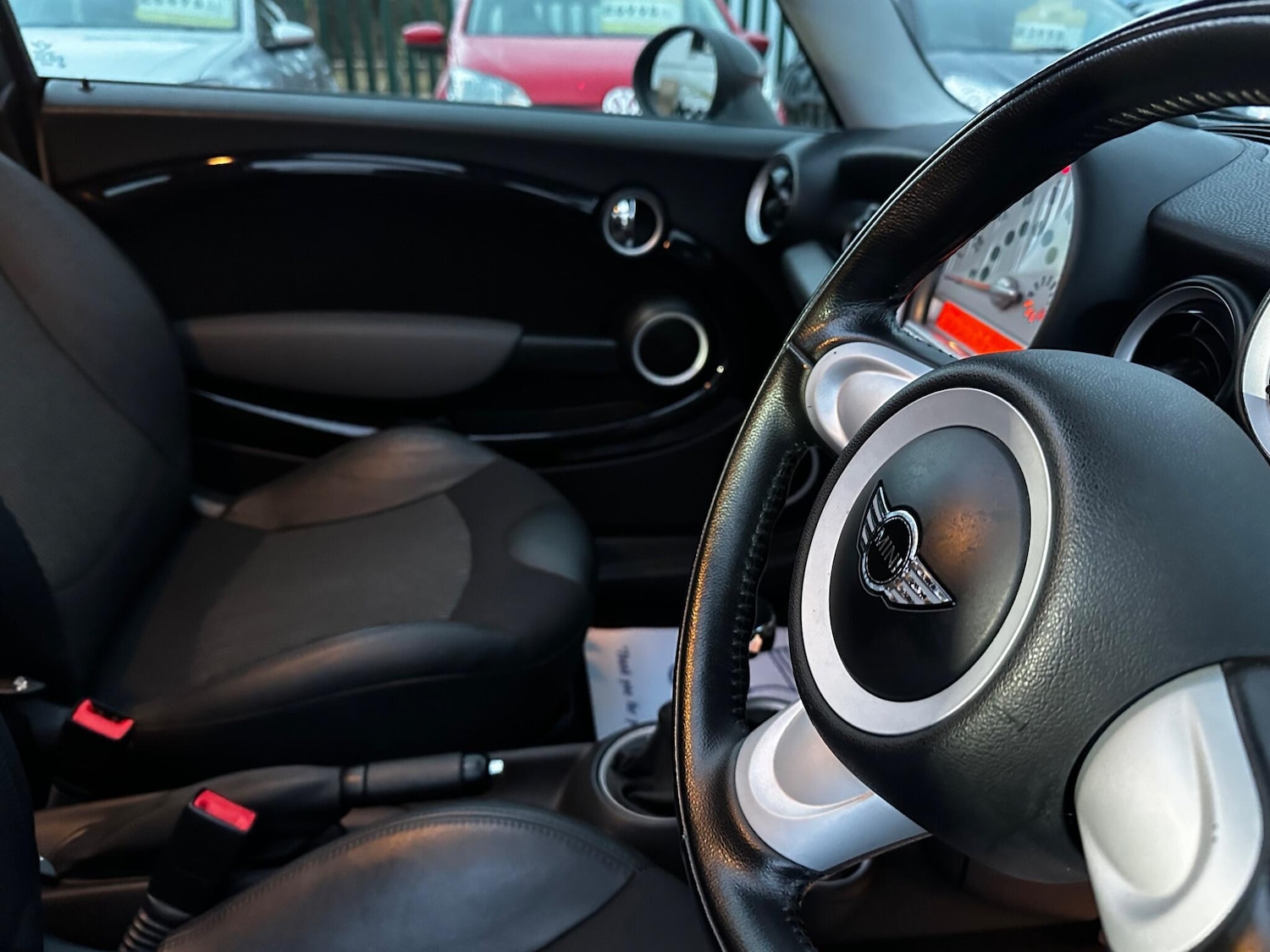 Used MINI Hatch 2009 for sale - 76619960: Photo 16