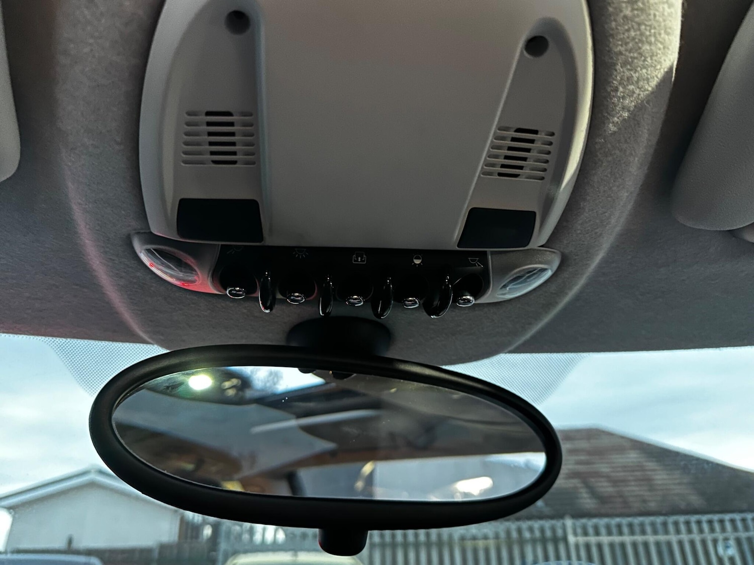 Used MINI Hatch 2009 for sale - 76619960: Photo 17