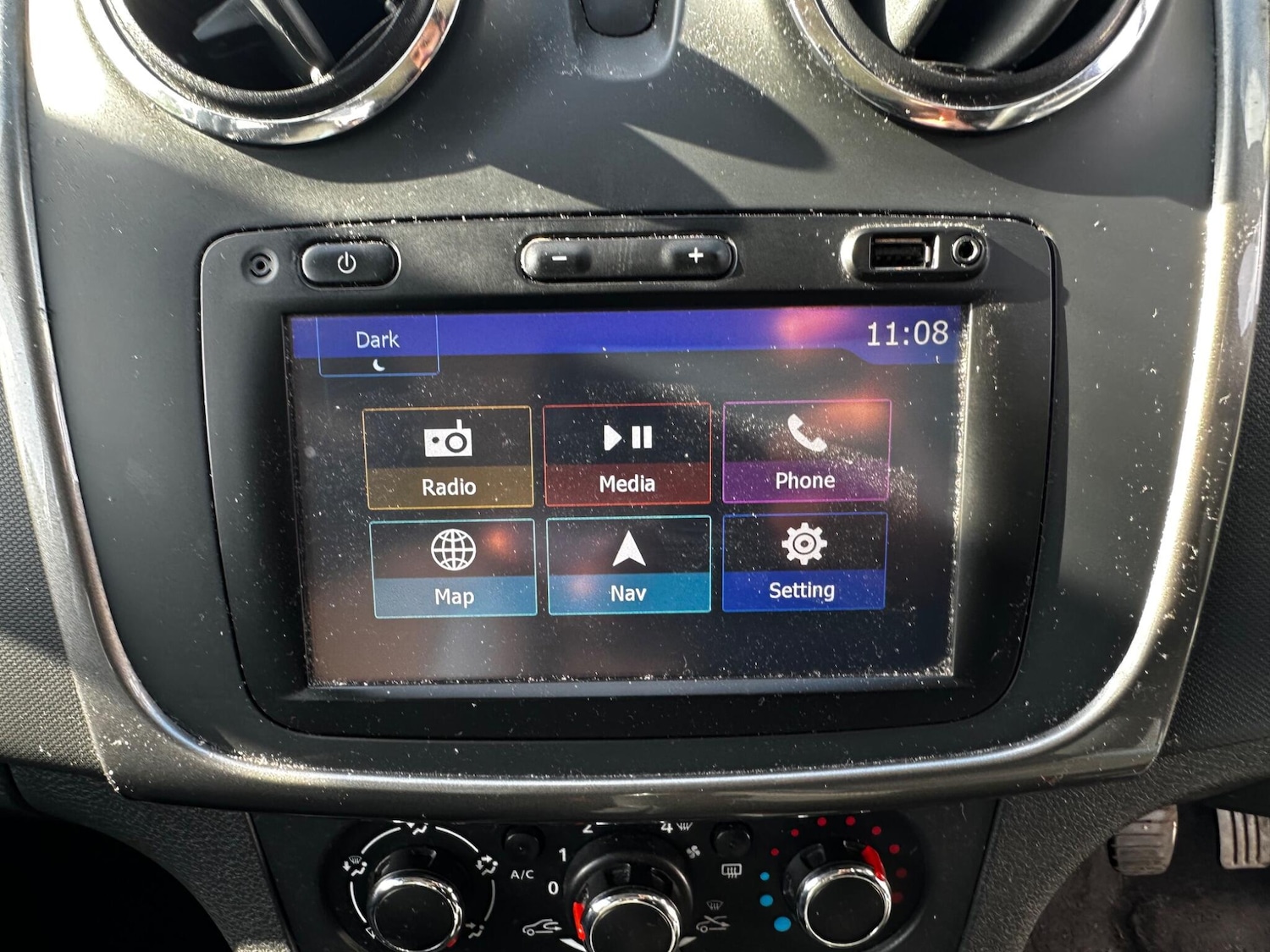 Used Dacia Sandero 2015 for sale - 76175234: Photo 10