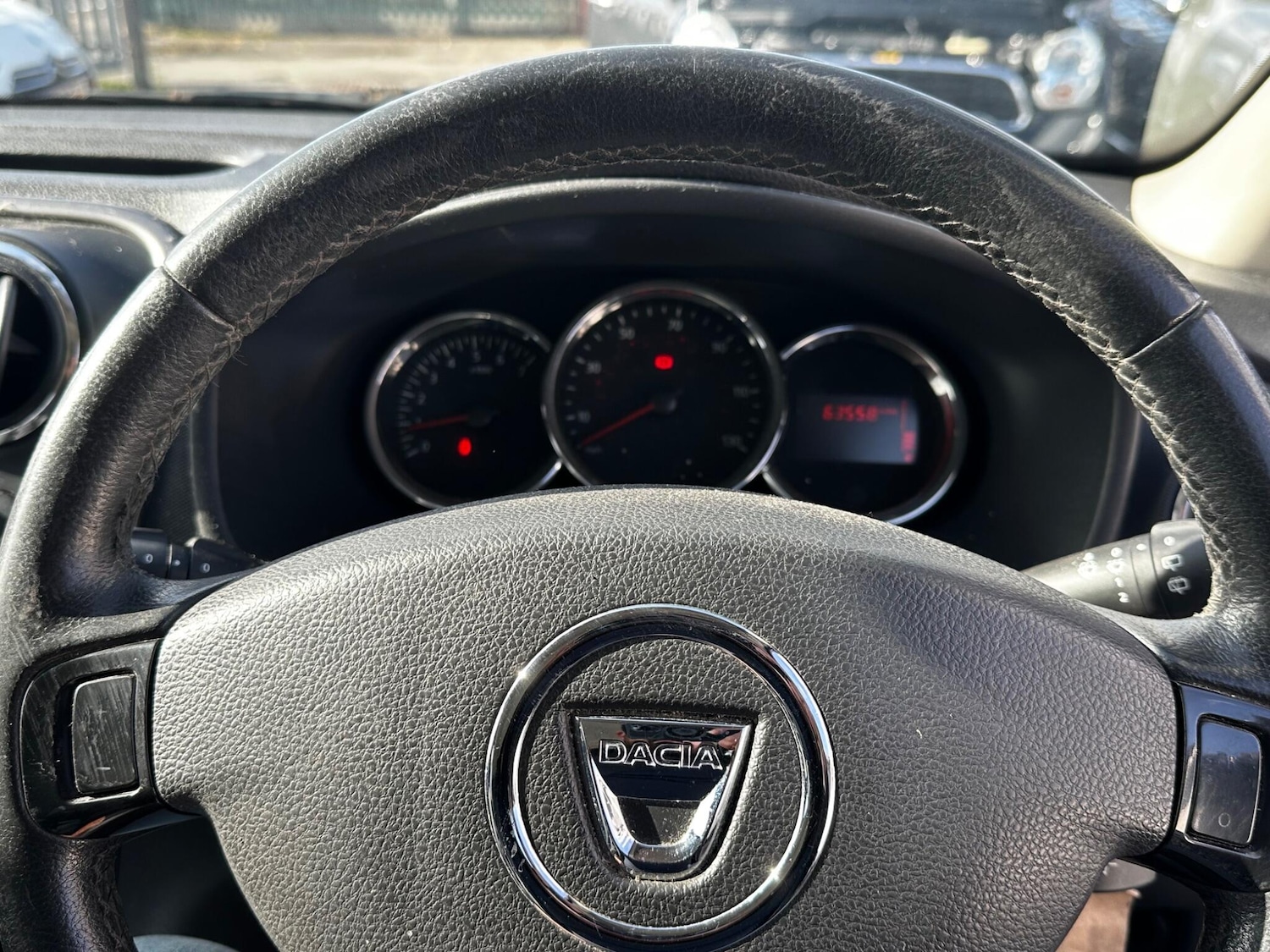 Used Dacia Sandero 2015 for sale - 76175234: Photo 14