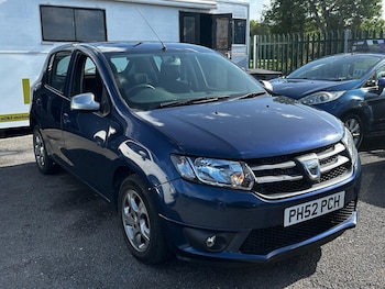 Used Dacia Sandero 2015 for sale - 76175234: Photo 2