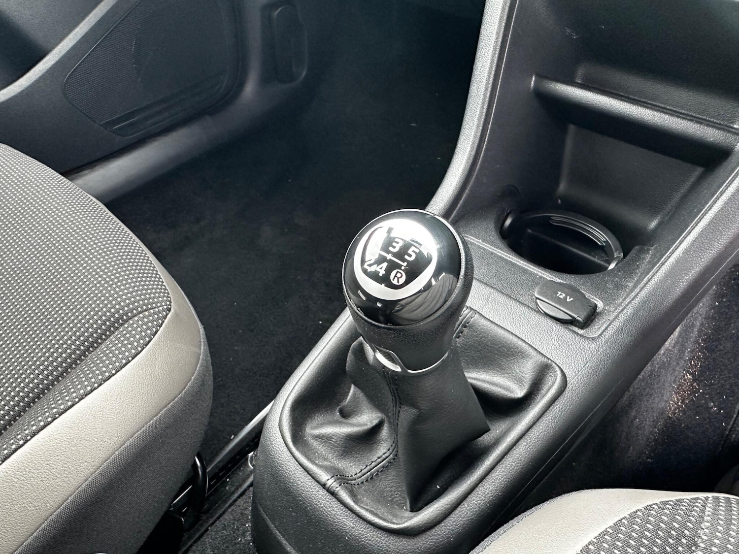 Used Volkswagen up! 2012 for sale - 76381317: Photo 19