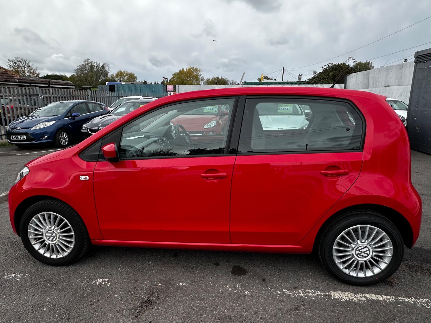 Used Volkswagen up! 2012 for sale - 76381317: Photo 5