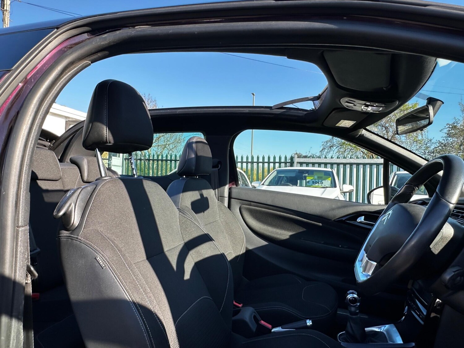 Used DS Automobiles DS 3 Cabrio for sale - 78115741: Photo 19