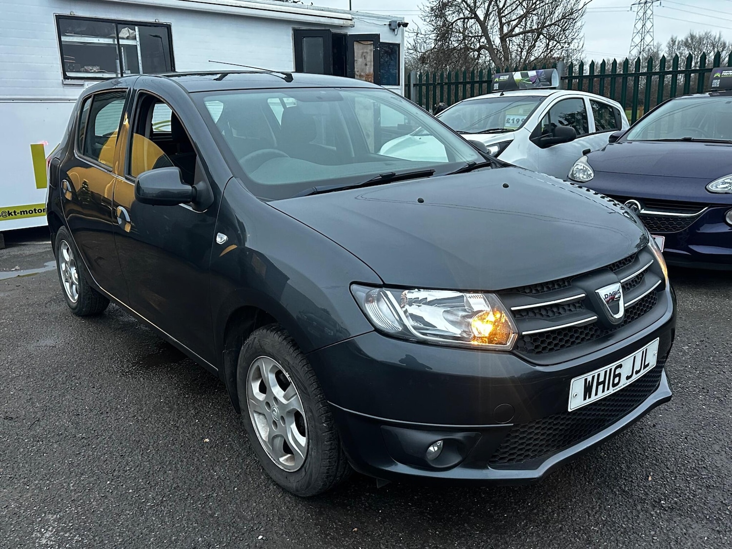 Used Dacia Sandero 2016 for sale - 77291573: Photo 3