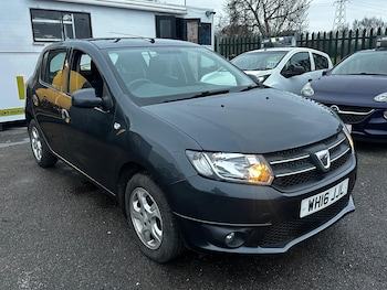 Used Dacia Sandero 2016 for sale - 77291573: Photo