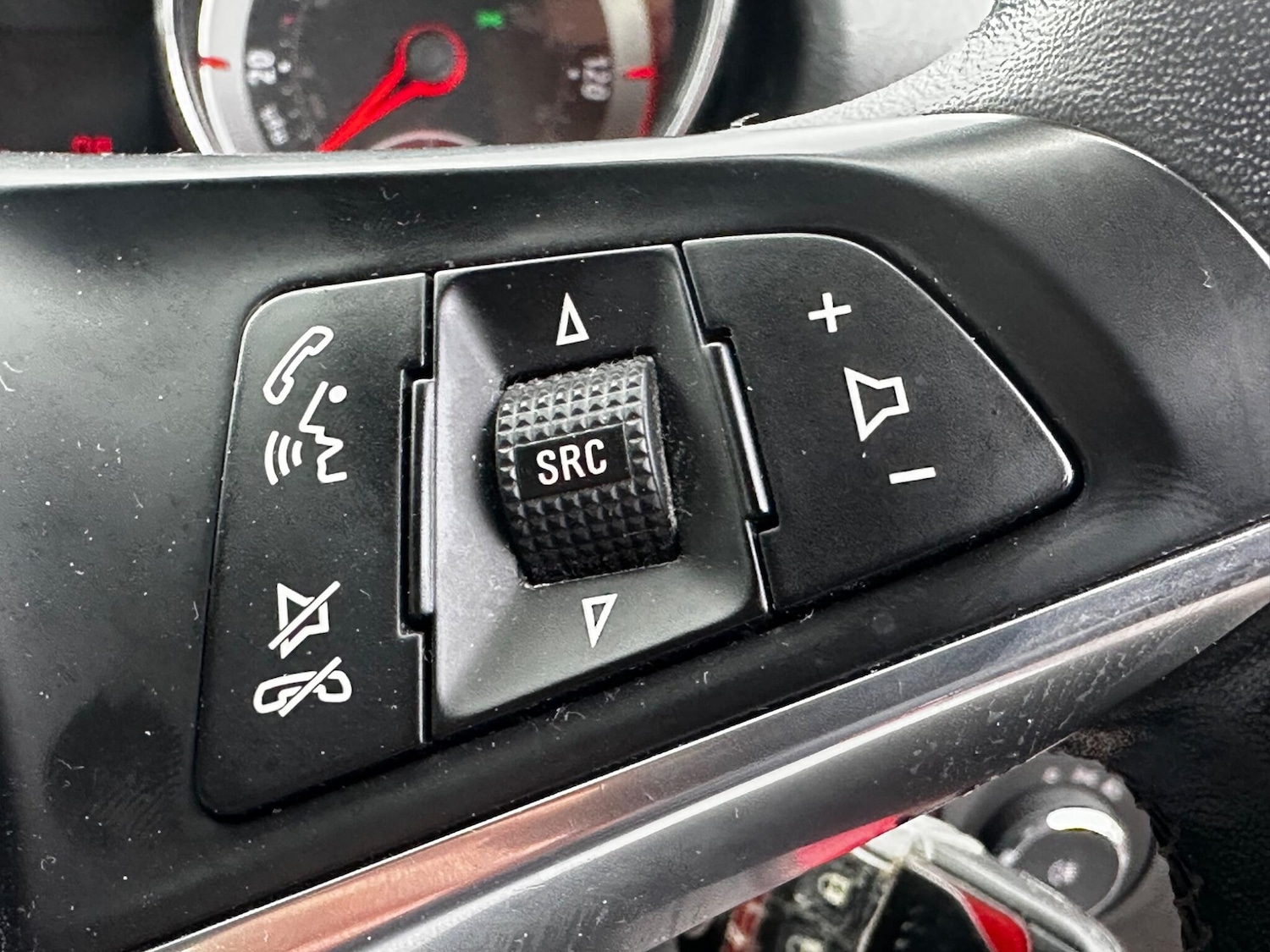 Used Vauxhall ADAM 2014 for sale - 76538356: Photo 12