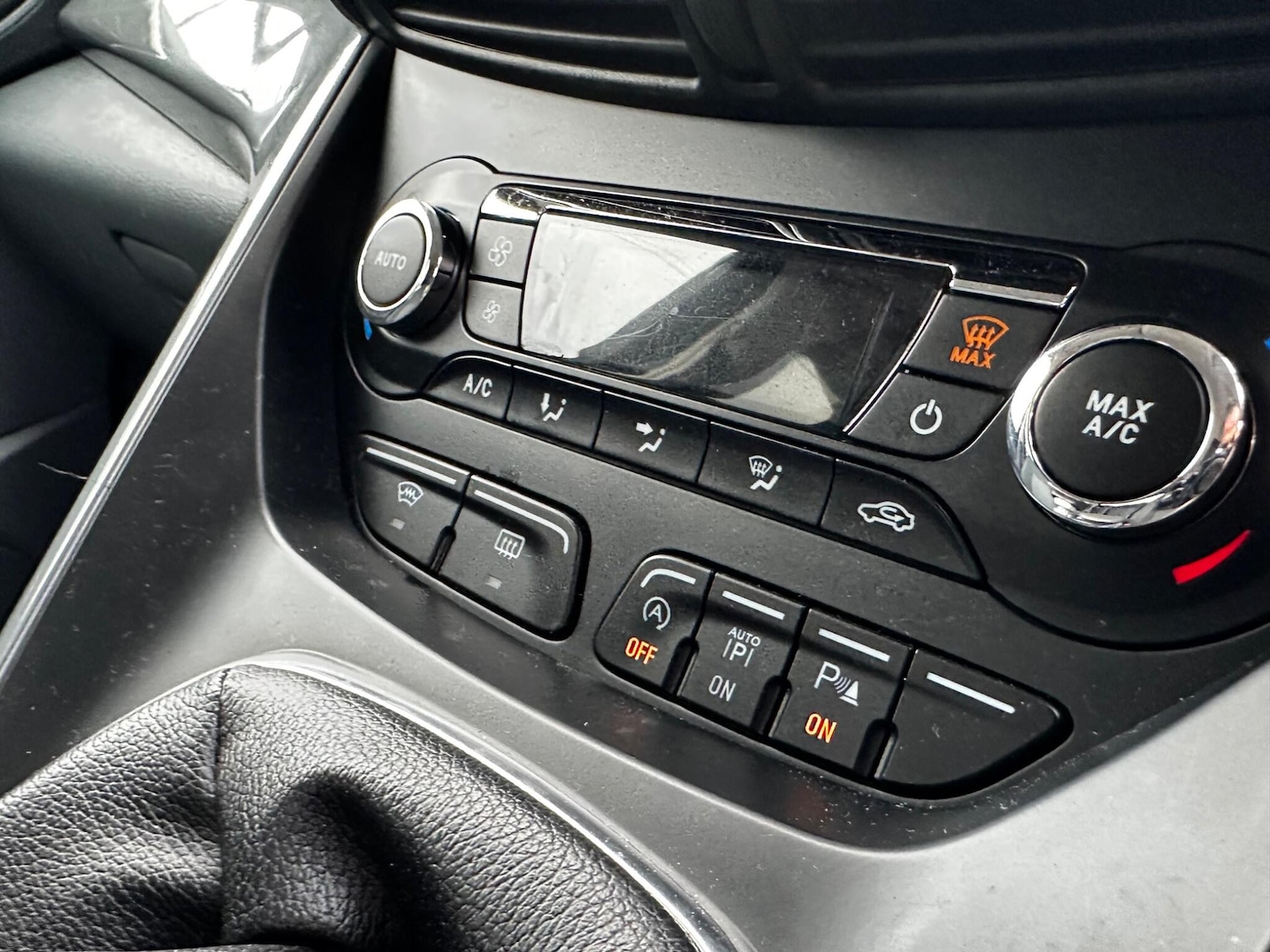 Used Ford Grand C-Max 2015 for sale - 76486000: Photo 15