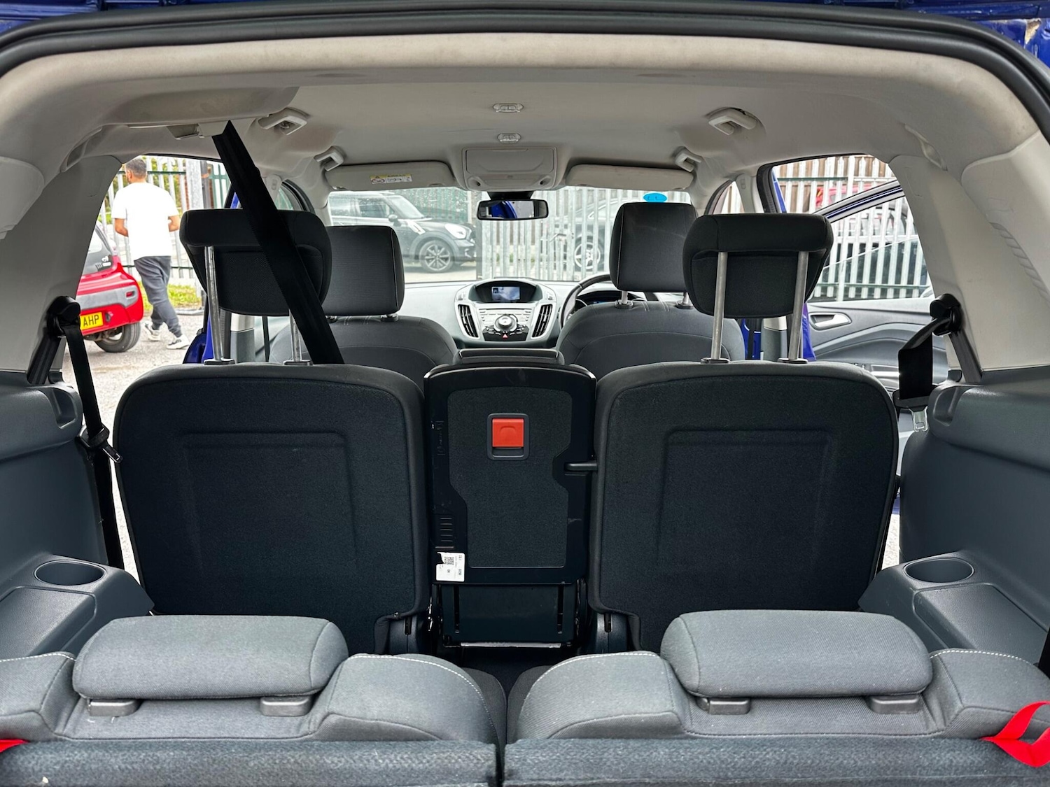 Used Ford Grand C-Max 2015 for sale - 76486000: Photo 17