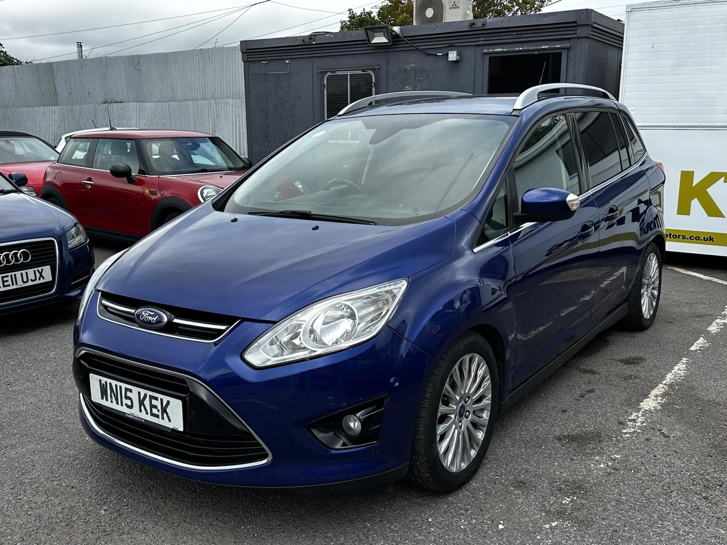Used Ford Grand C-Max 2015 for sale - 76486000: Photo 4