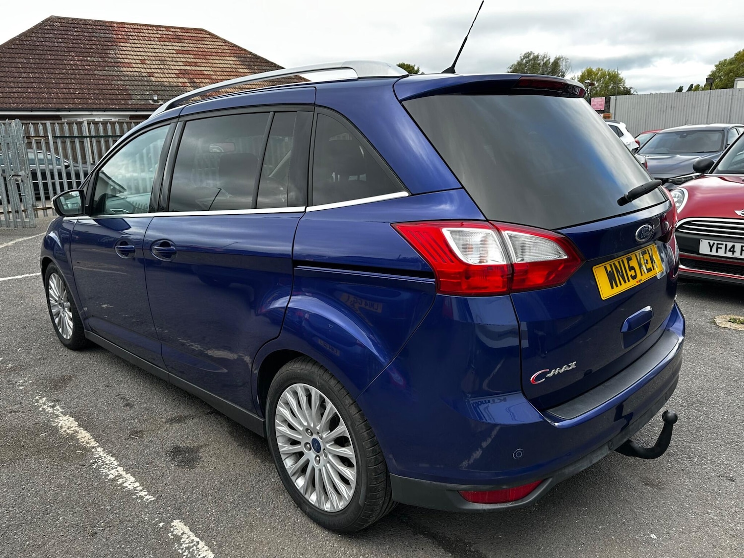 Used Ford Grand C-Max 2015 for sale - 76486000: Photo 6