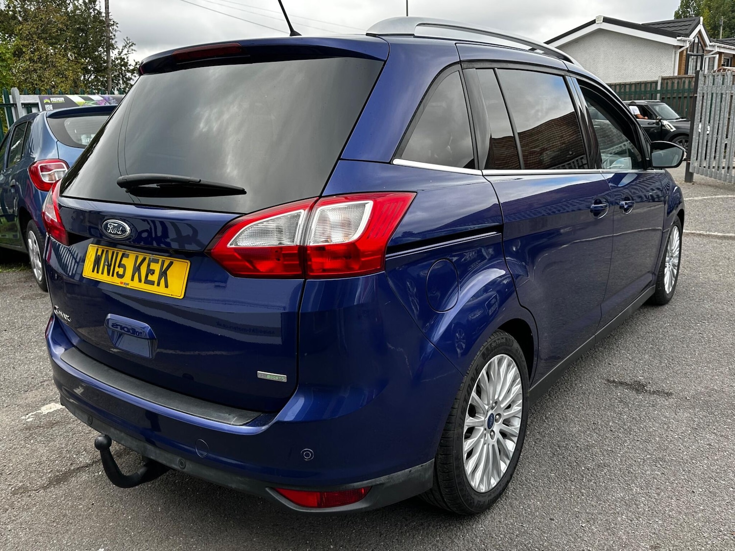 Used Ford Grand C-Max 2015 for sale - 76486000: Photo 8