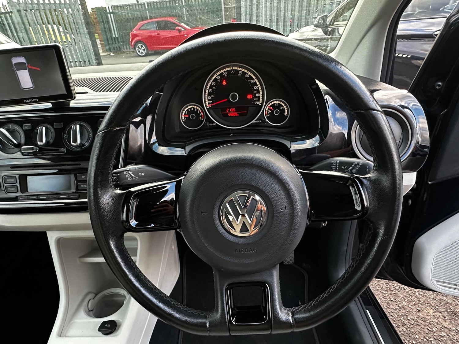 Used Volkswagen up! 2012 for sale - 76561955: Photo 13