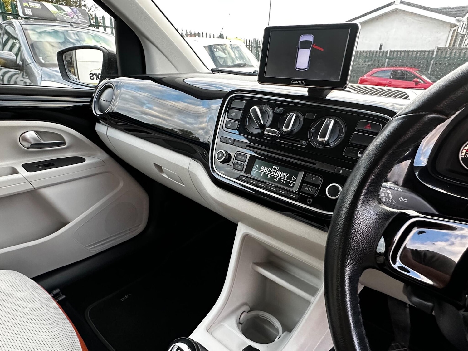 Used Volkswagen up! 2012 for sale - 76561955: Photo 14