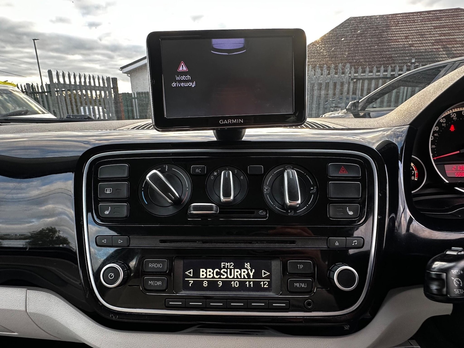 Used Volkswagen up! 2012 for sale - 76561955: Photo 15