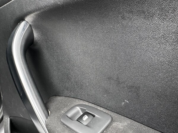 Used Peugeot 2008 2014 for sale - 76215302: Photo 10
