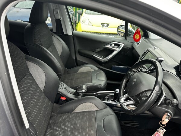 Used Peugeot 2008 2014 for sale - 76215302: Photo 14