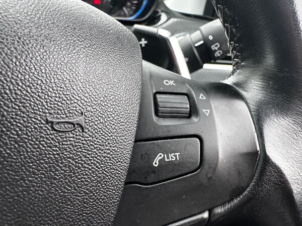 Used Peugeot 2008 2014 for sale - 76215302: Photo 22