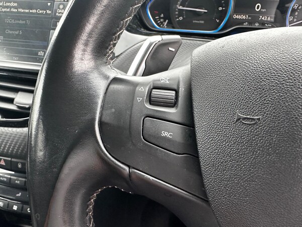 Used Peugeot 2008 2014 for sale - 76215302: Photo 23