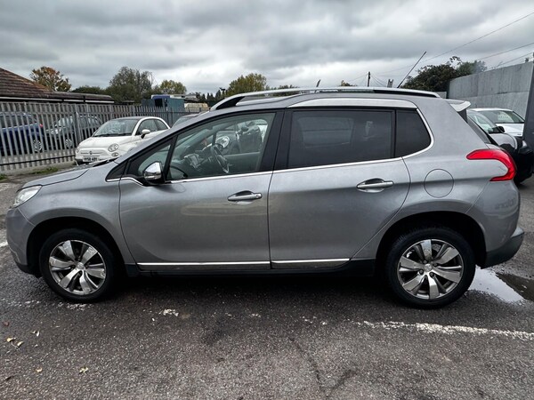 Used Peugeot 2008 2014 for sale - 76215302: Photo 4