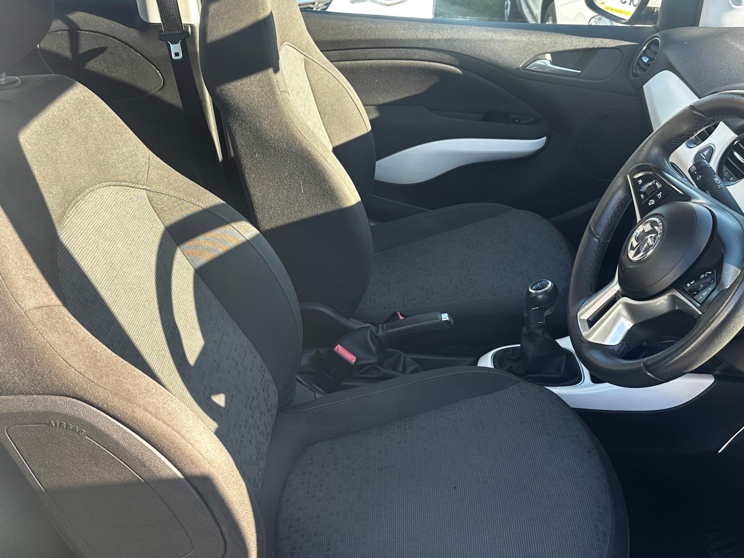 Used Vauxhall ADAM 2015 for sale - 77978371: Photo 13