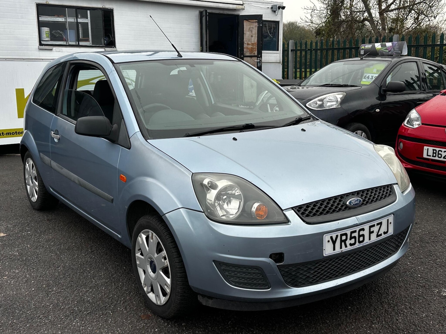 Used Ford Fiesta 2006 for sale - 76592276: Photo 2
