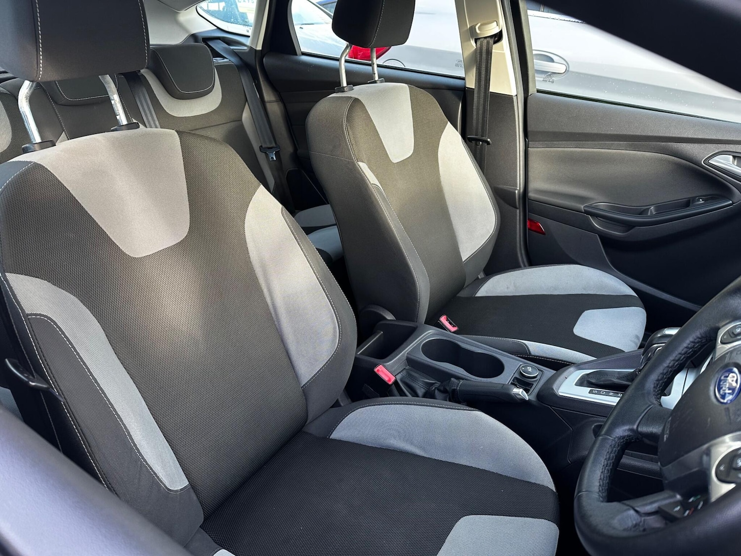 Used Ford Focus 2012 for sale - 76865871: Photo 14