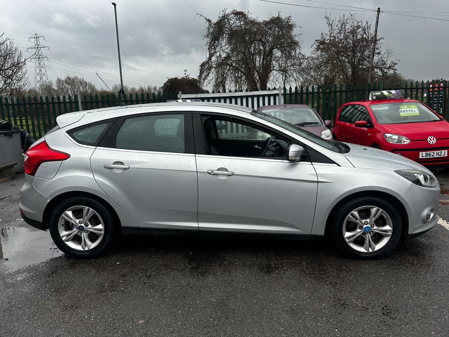 Used Ford Focus 2012 for sale - 76865871: Photo 9