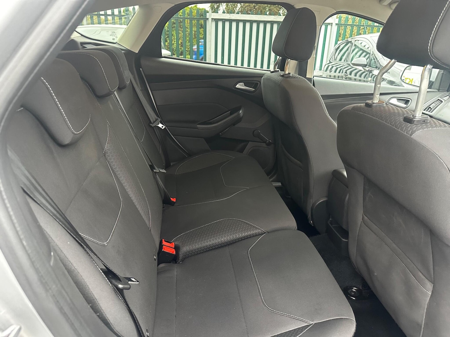 Used Ford Focus 2015 for sale - 76270367: Photo 15