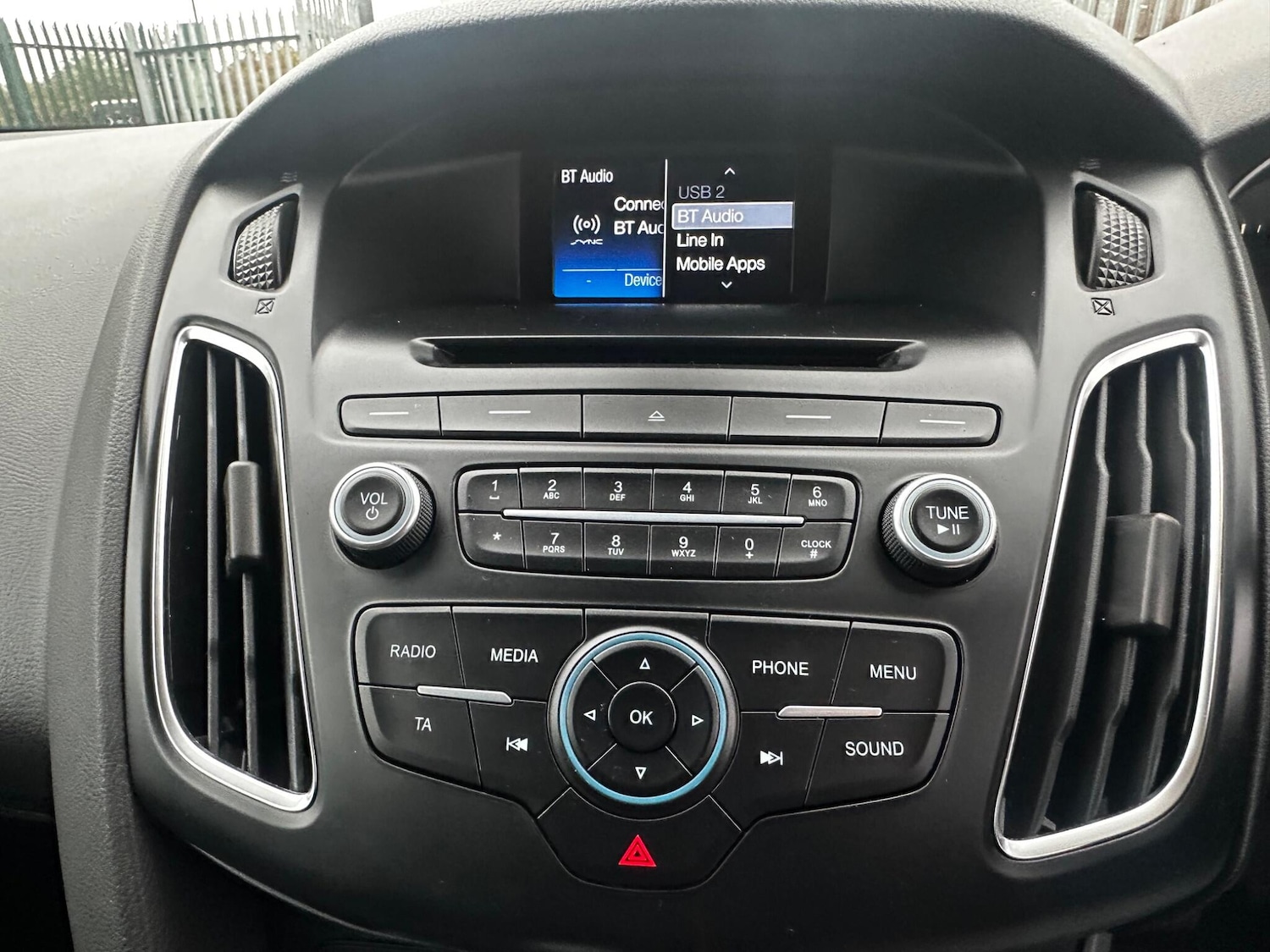 Used Ford Focus 2015 for sale - 76270367: Photo 22