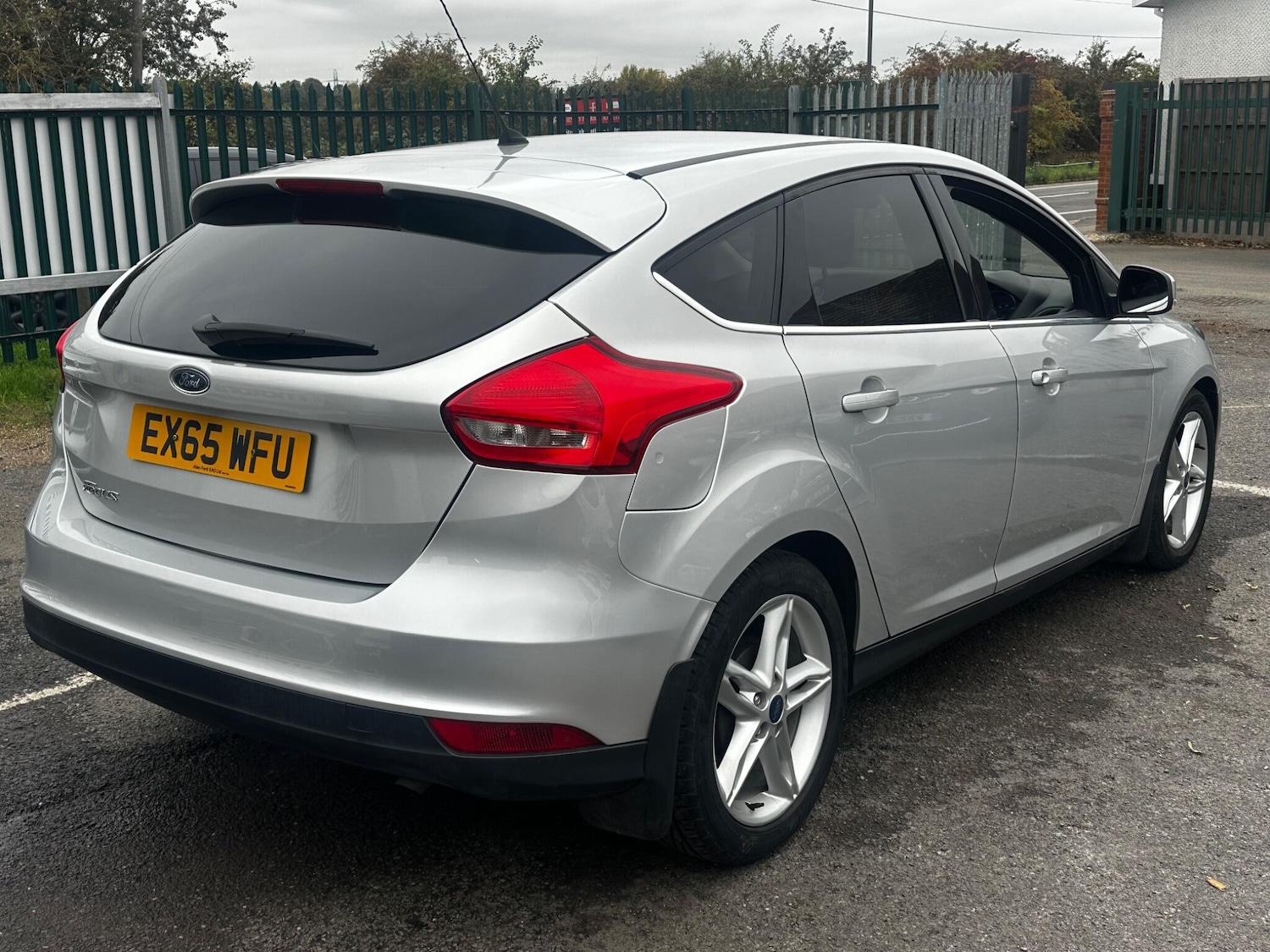 Used Ford Focus 2015 for sale - 76270367: Photo 8