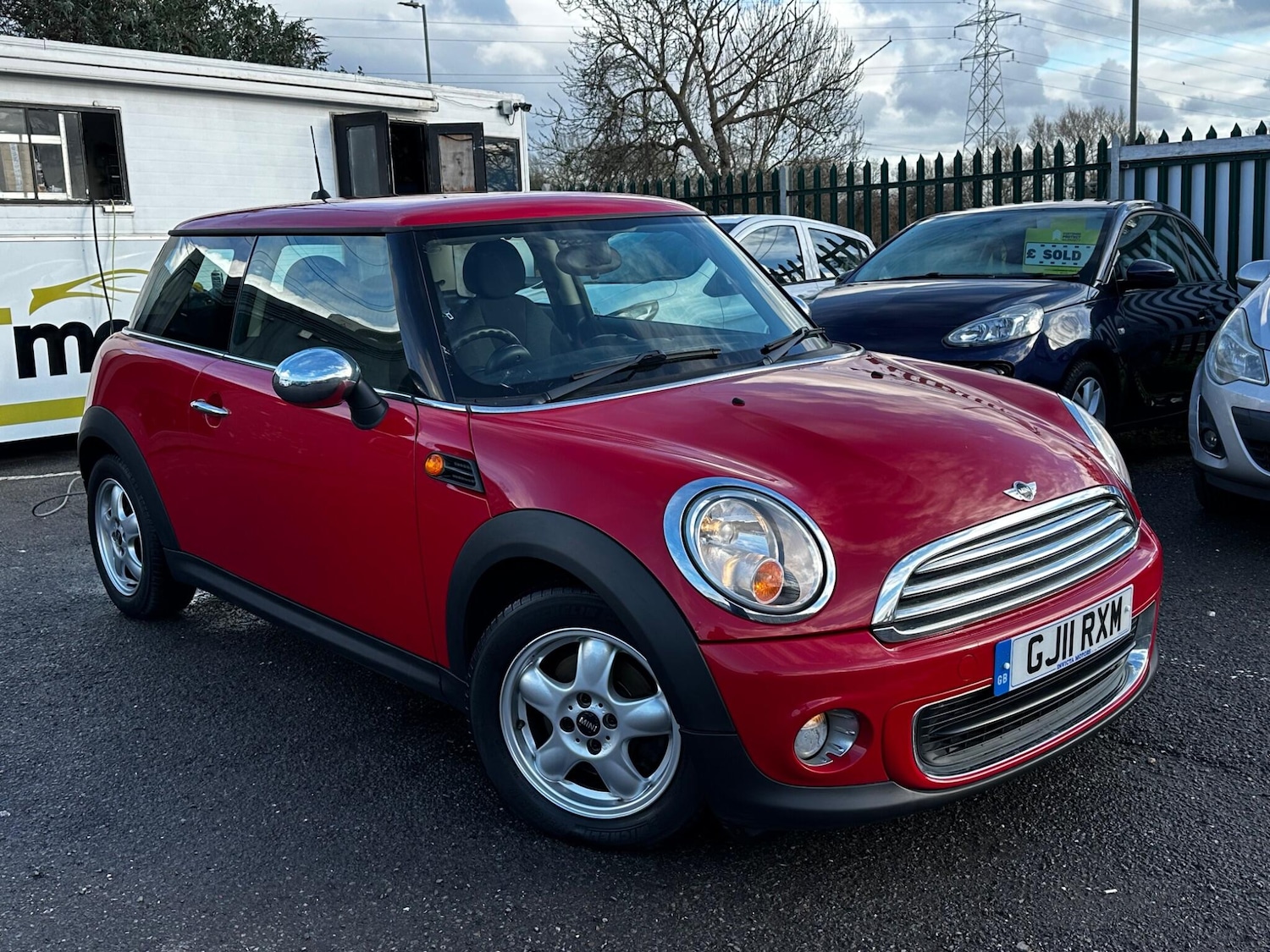 Used MINI Hatch 2011 for sale - 77359041: Photo 1