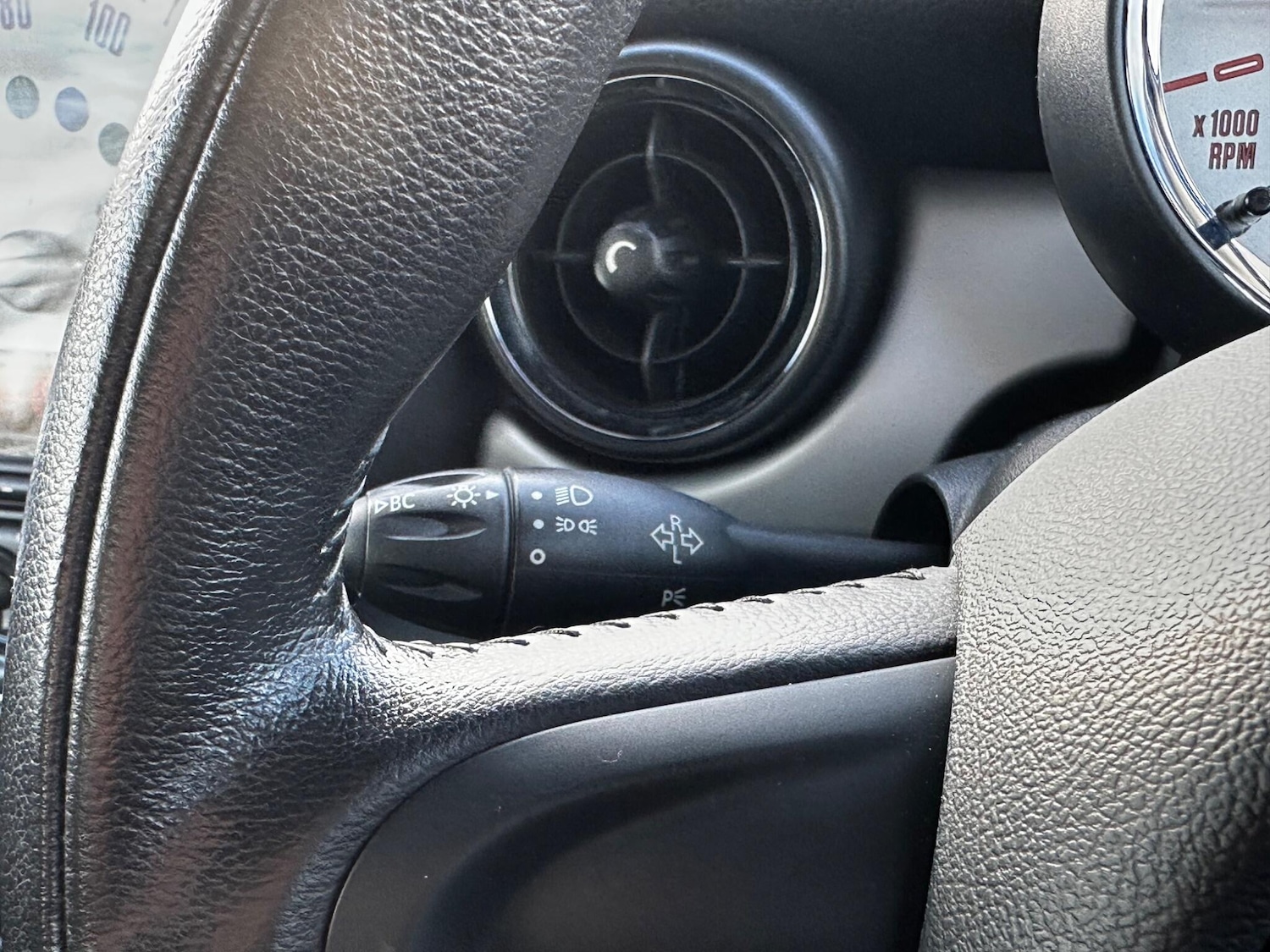 Used MINI Hatch 2011 for sale - 77359041: Photo 18