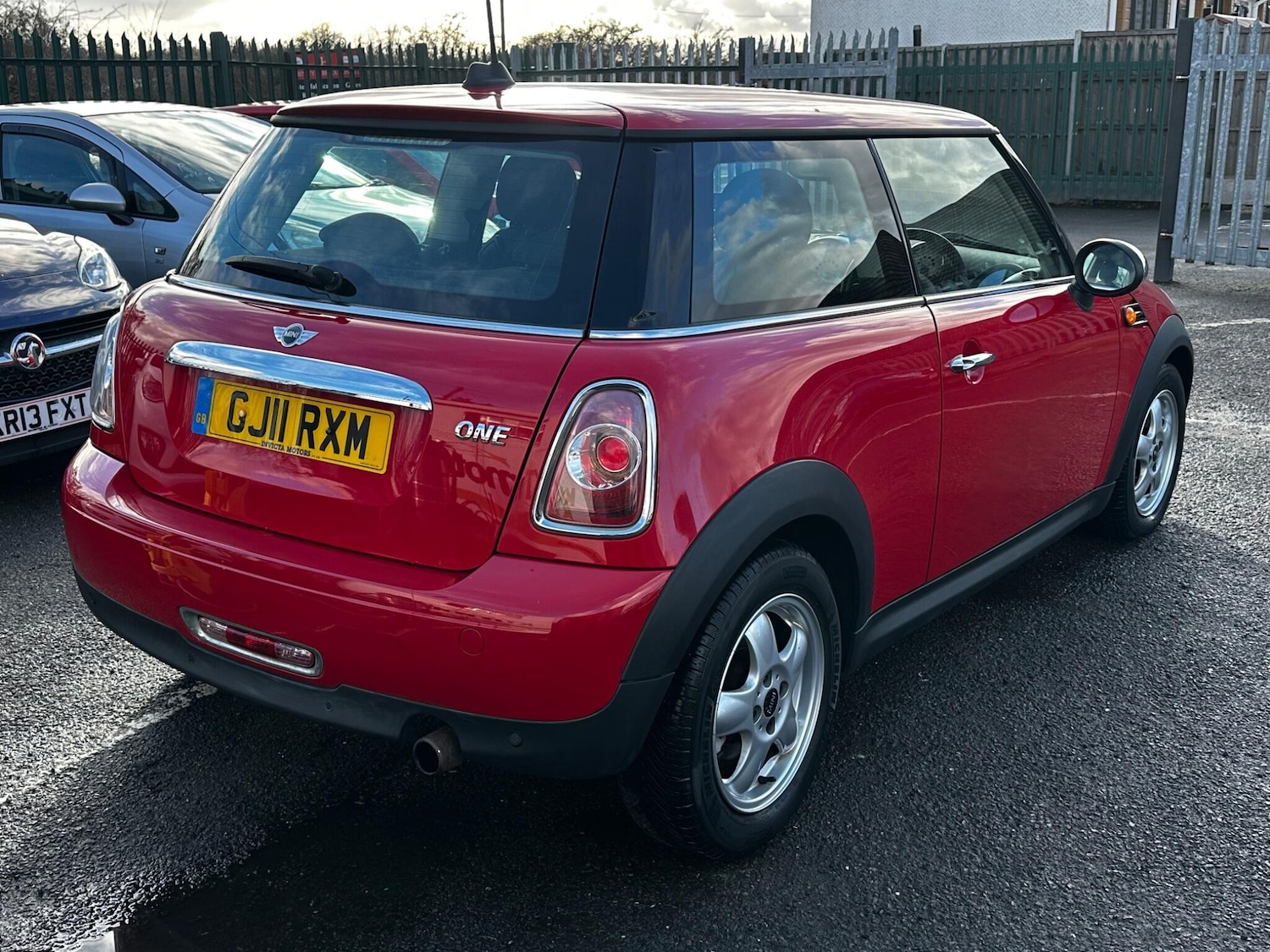 Used MINI Hatch 2011 for sale - 77359041: Photo 8
