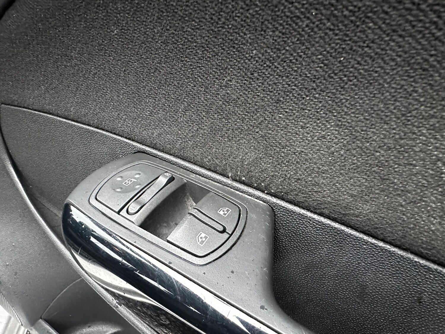 Used Vauxhall Corsa for sale - 77496312: Photo 10